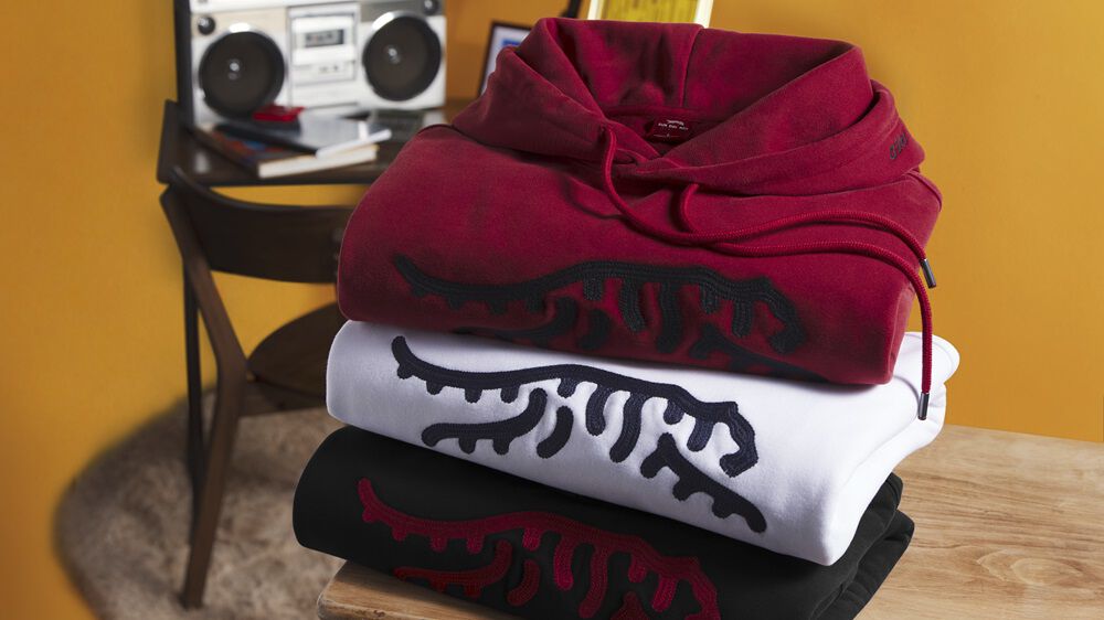 Sun Day Red by Tiger Woods