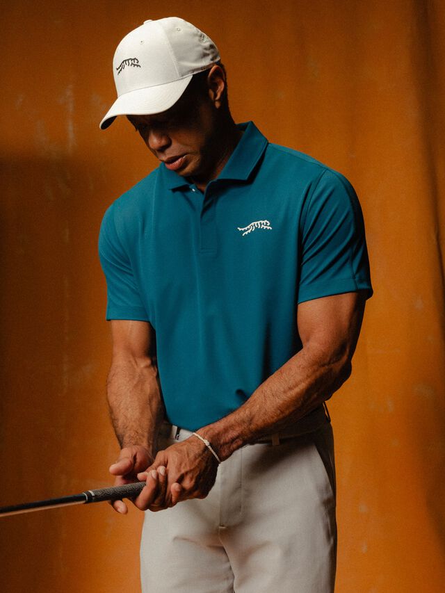 Sun Day Red by Tiger Woods Sun Day Red by Tiger Woods