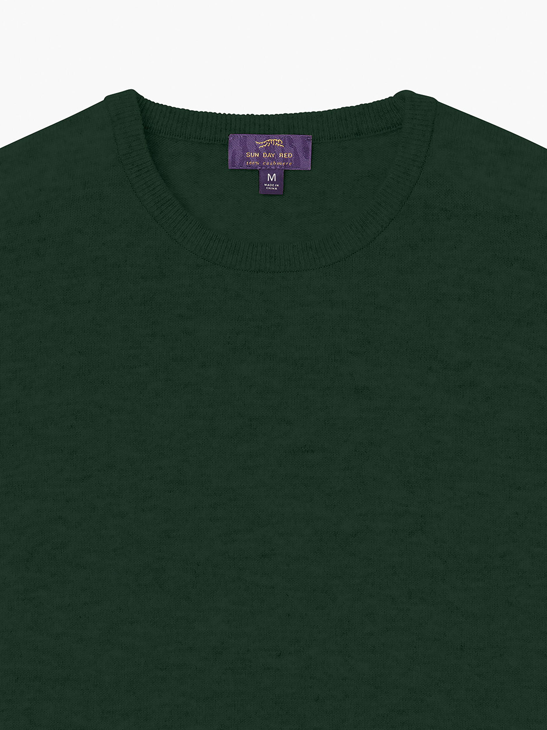 3D Tour Cashmere Crew | Sun Day Red 3D Tour Cashmere Crew | Sun Day Red