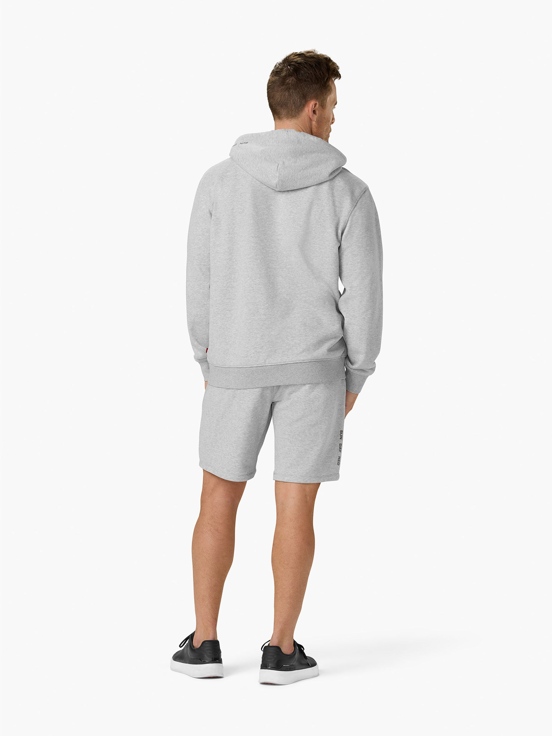 ★ ★ Men's Relaxed Fit Chain Stitch Logo Short S Icon Midweight Chain Stitch Lounge Short | Sun Day Red