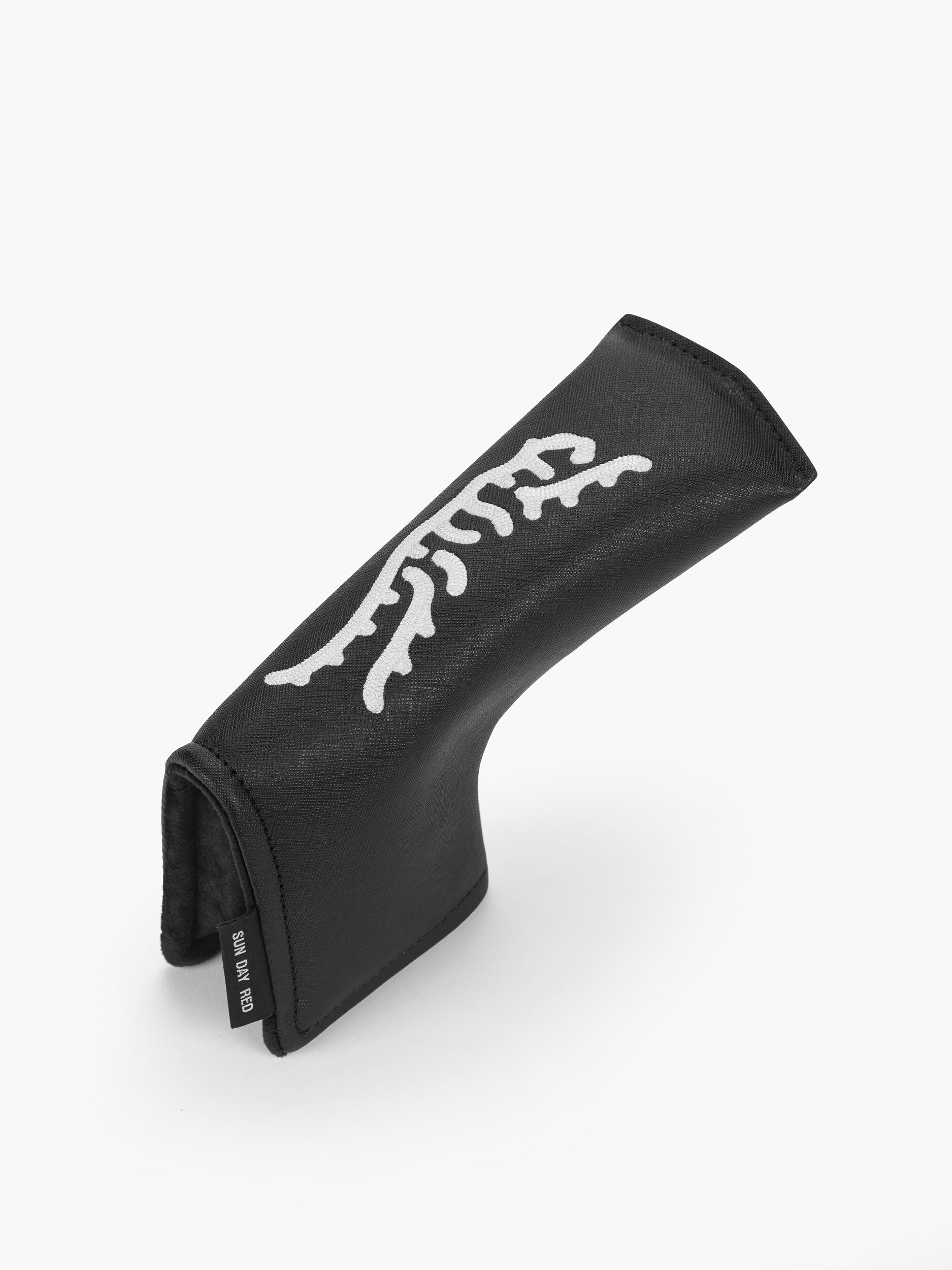 Sun Day Red x Vessel Icon Blade Core Headcover | Sun Day Red