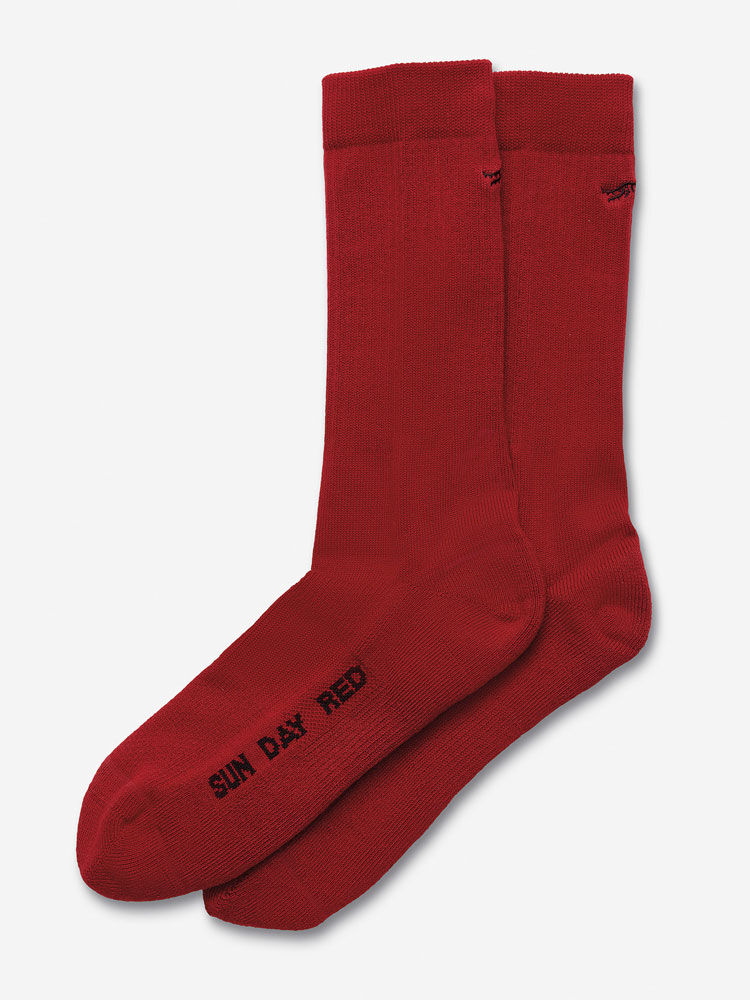 Final Few: 40% Off Select Styles | Sun Day Red