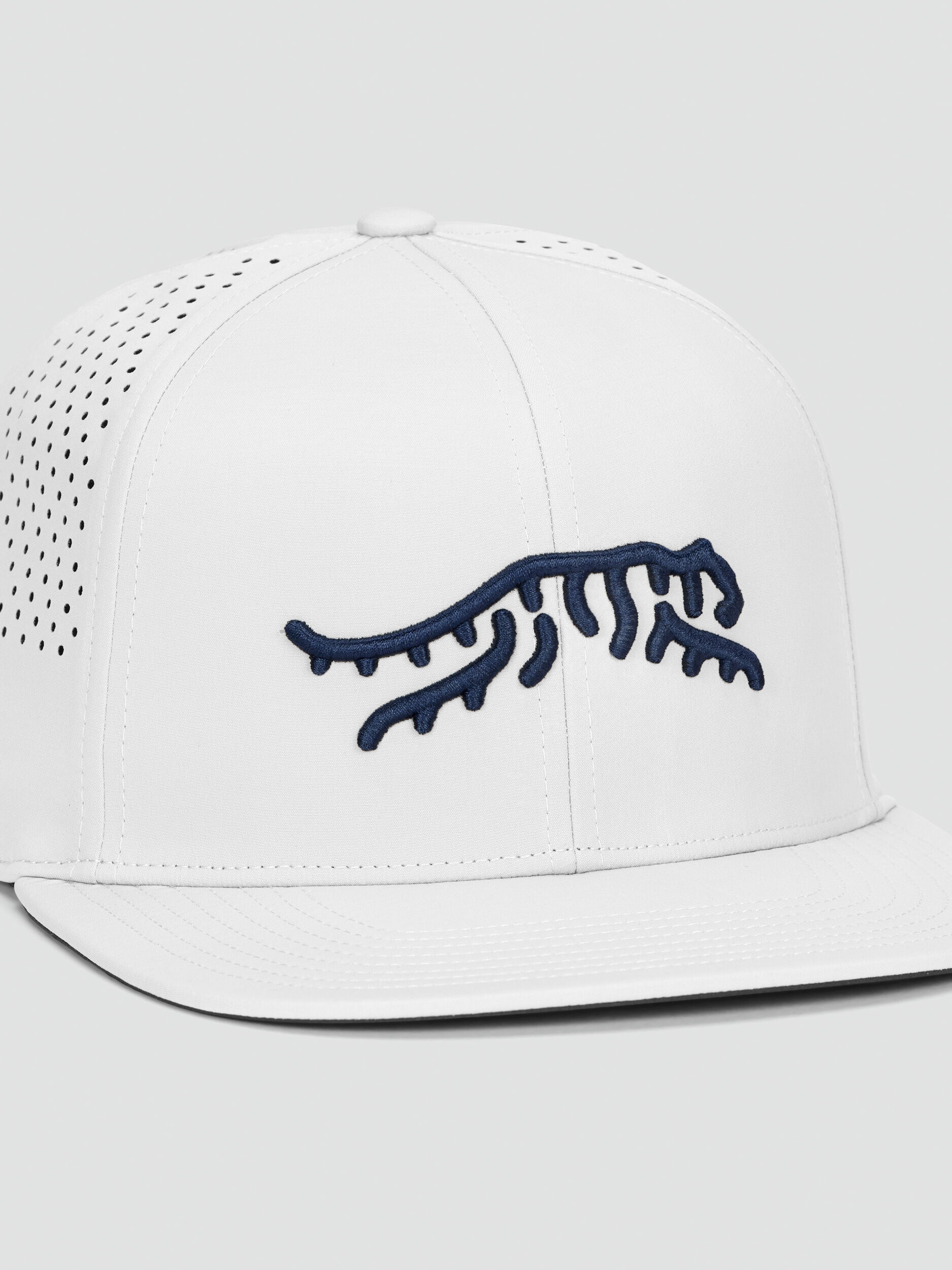 Icon Performance Flatbill Hat II | Sun Day Red