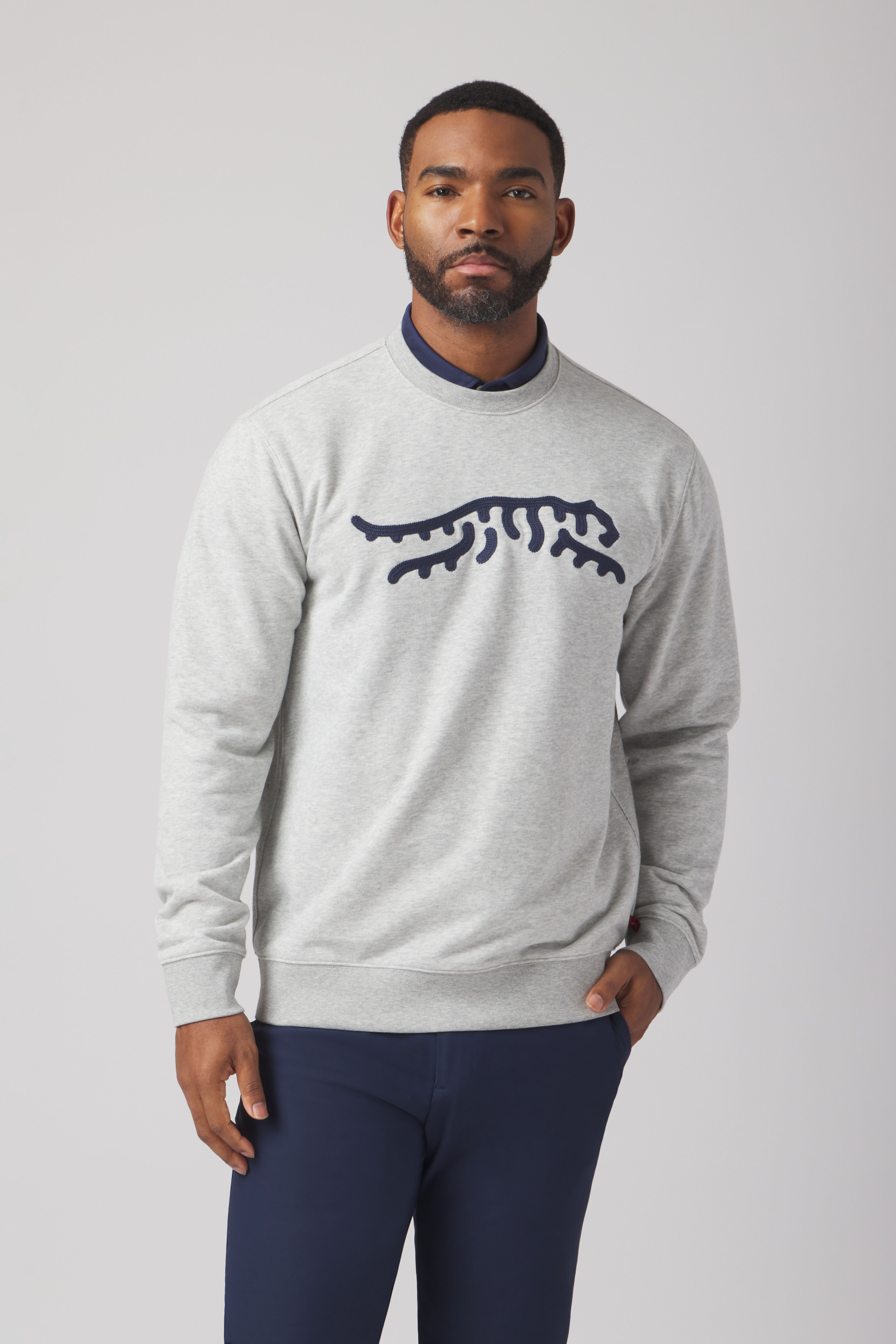 LOHEN CREW NECK PLAN CUT＆SEW Icon Chain Stitch Crew | Sun Day Red